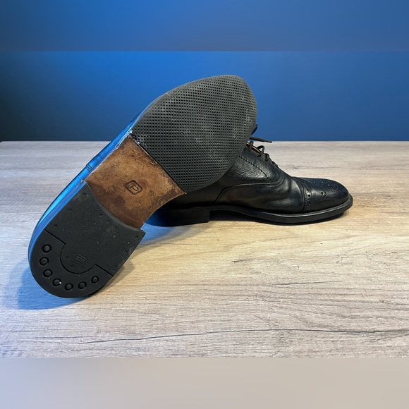 Distinction  (Eaton) Mens Dress Shoe - Picture 3 of 4